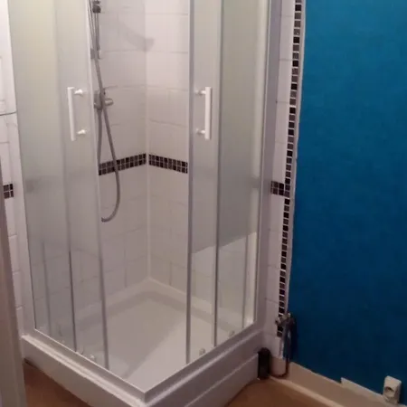 Independent Kitchen&shower Free Parking